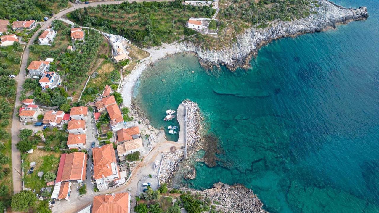 Ferienwohnung Σελήνη Kotronion  Exterior foto