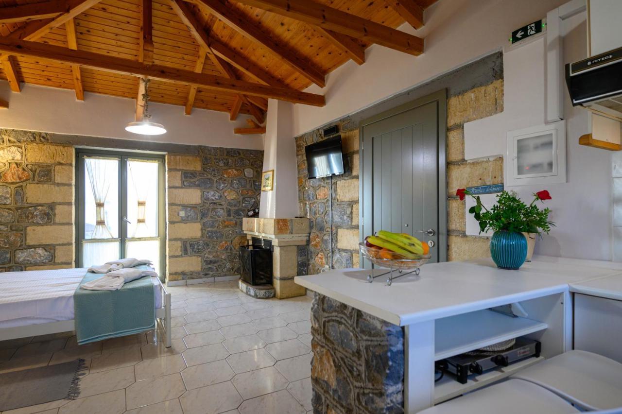 Ferienwohnung Σελήνη Kotronion  Exterior foto