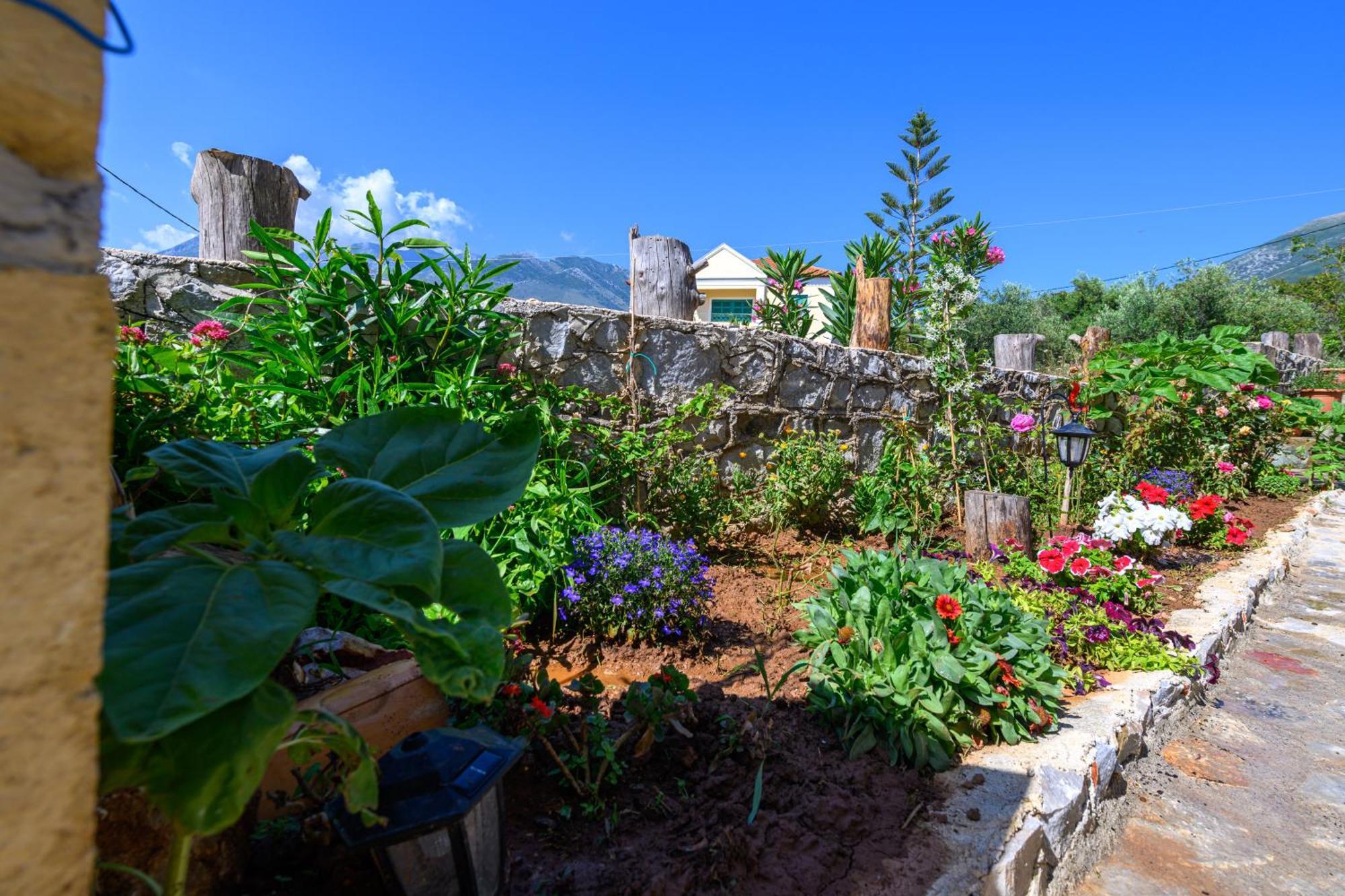 Ferienwohnung Σελήνη Kotronion  Exterior foto